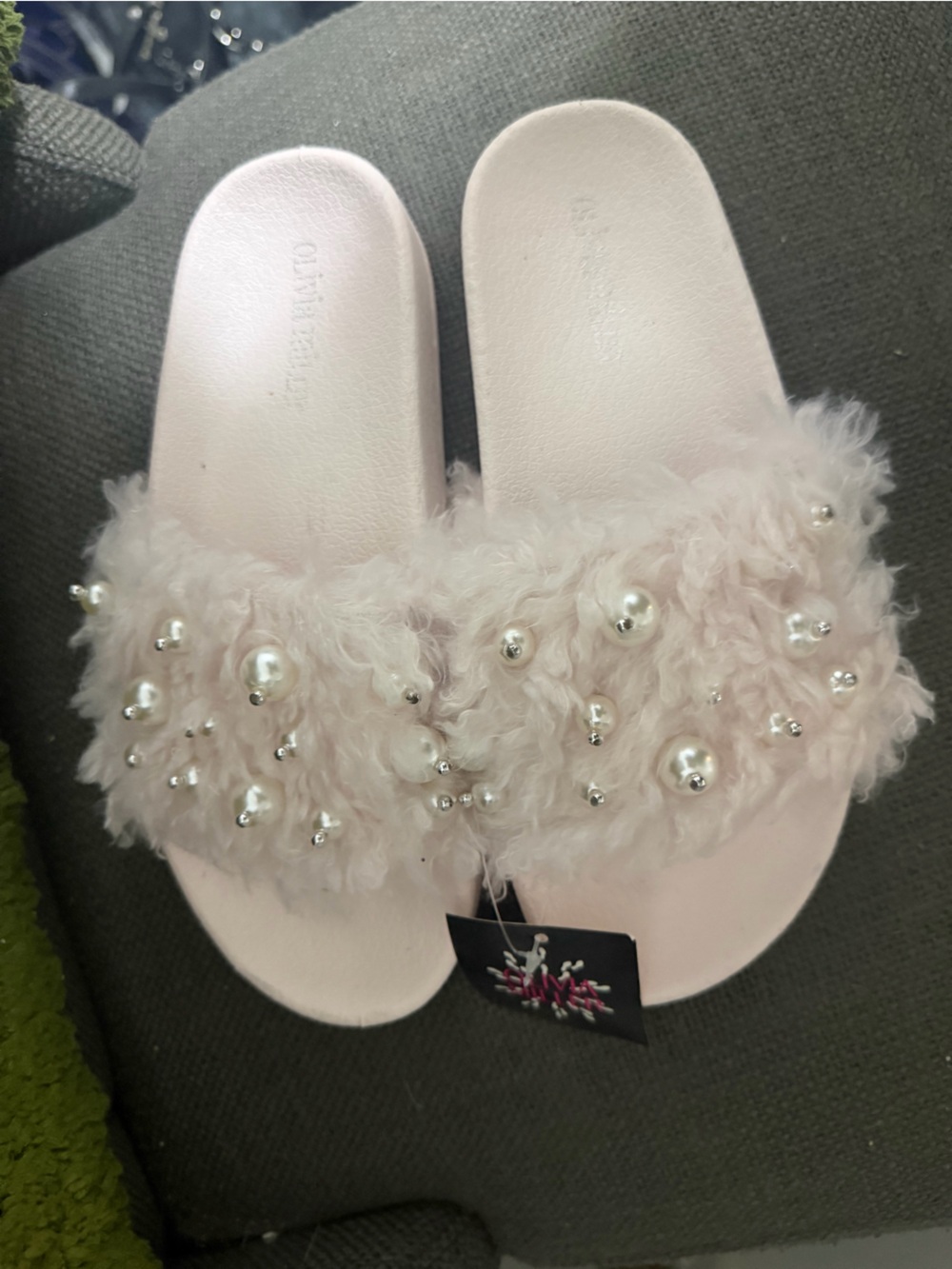Olivia Miller Blush Pink Faux-Fur Pearl Slide Sandals